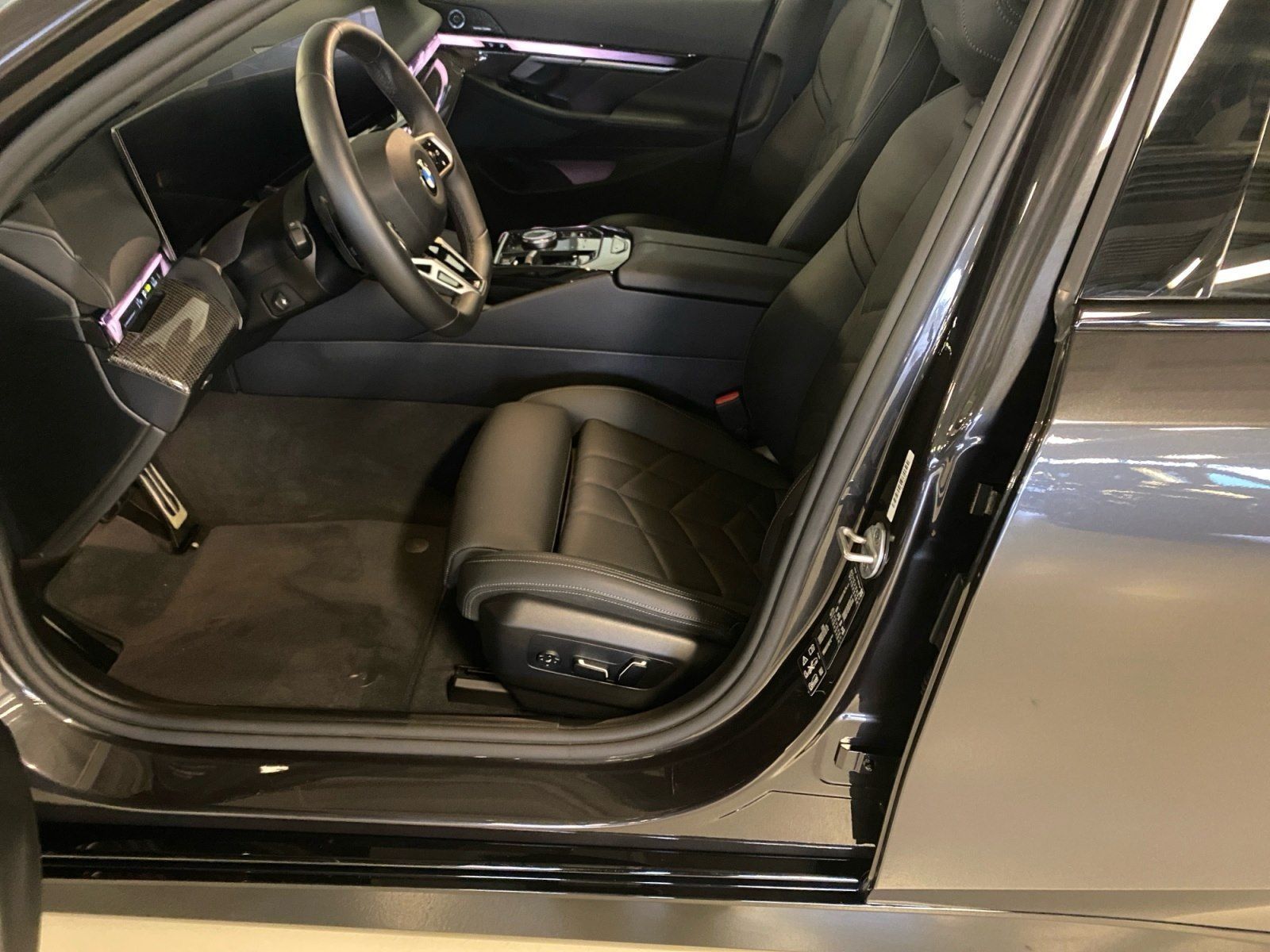 BMW 520 - Bild 8
