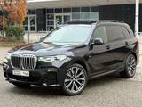 BMW X7 xDrive 40 d M Sport//*PANORAMA*//*LASER* - BMW X7 mit Diesel-Antrieb: Automatik