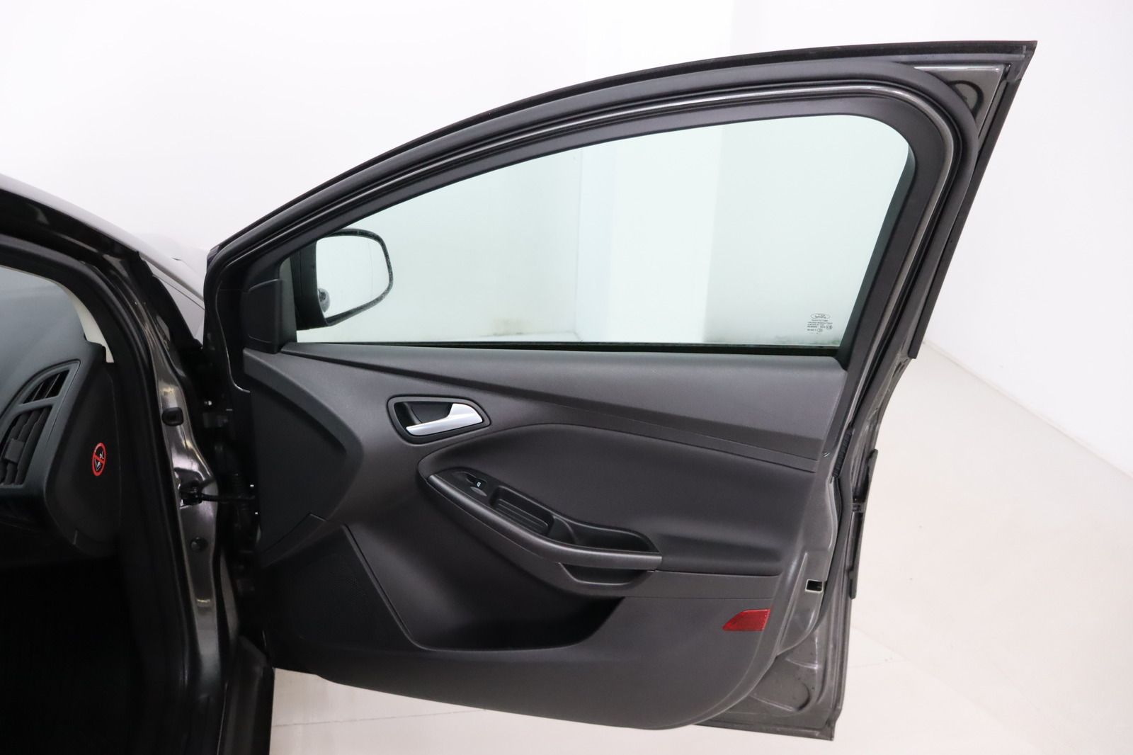 Fahrzeugabbildung Ford Focus 1.0 Ecoboost * SHZ * Tempomat