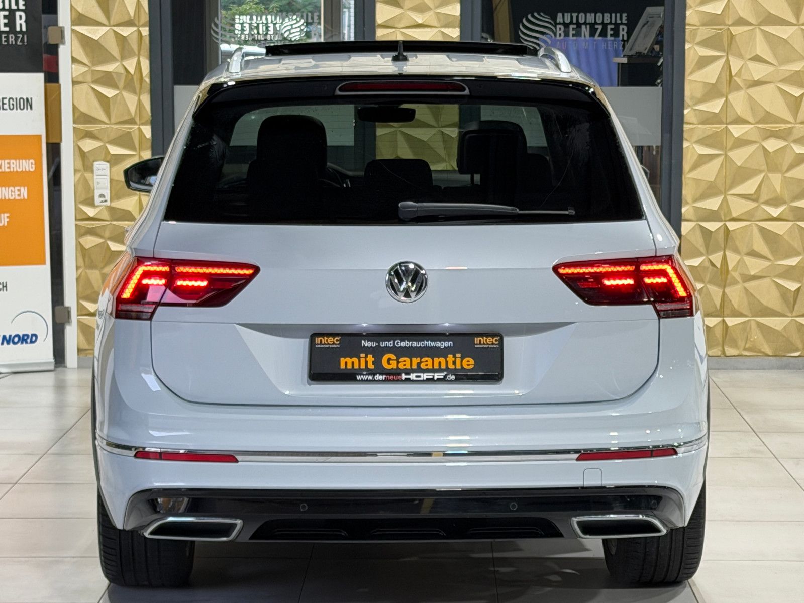Fahrzeugabbildung Volkswagen Tiguan Allspace Highline 4Motion/R-LINE/PANO/LED