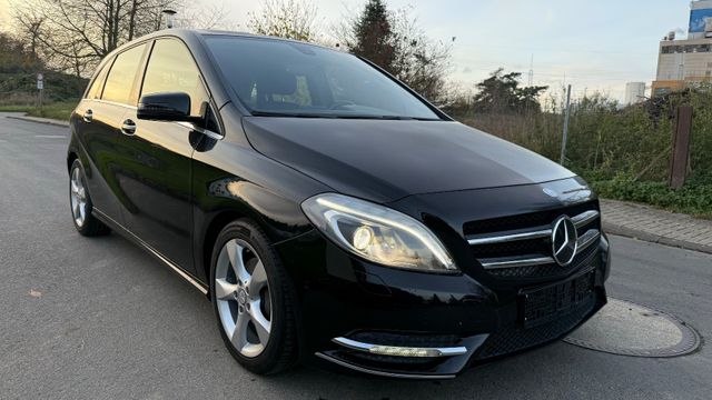 Mercedes-Benz B 180,Klima,Leder,Xenon,Navi,PTC,TOP Gepflegt