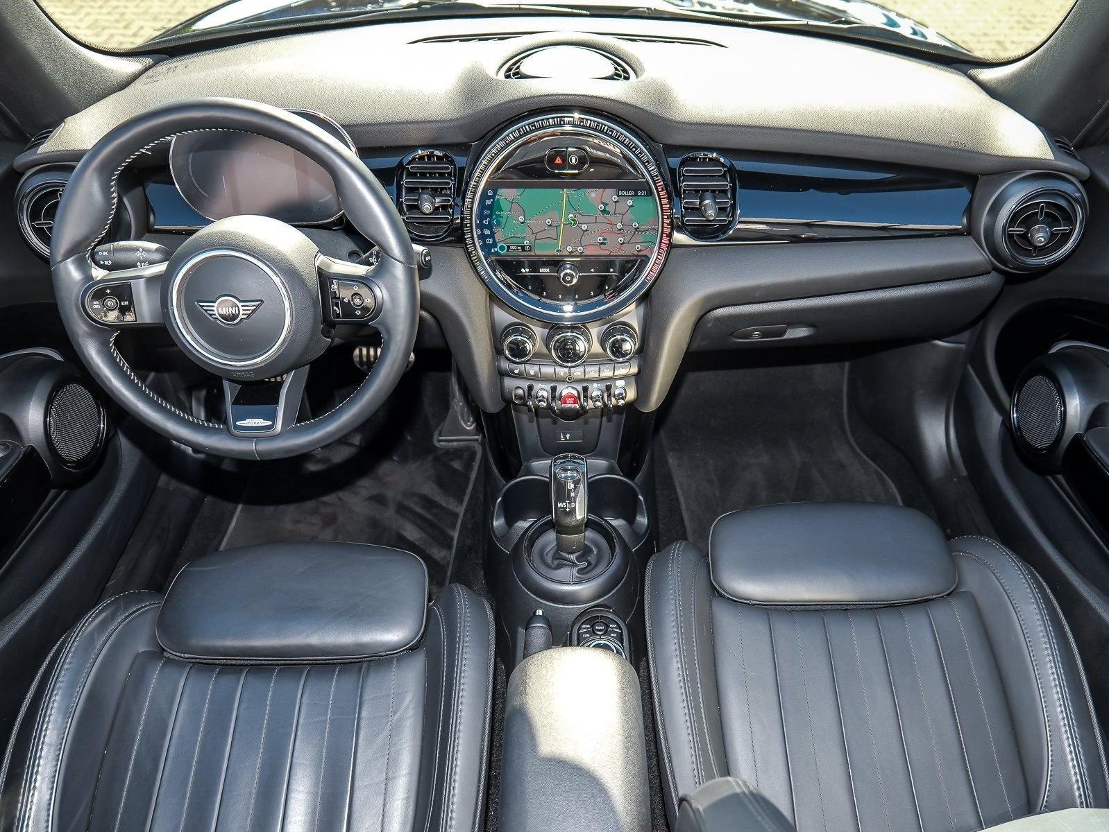 MINI Cooper Cabrio JCW Trim Navi+LED+Windschutz+PDC+S