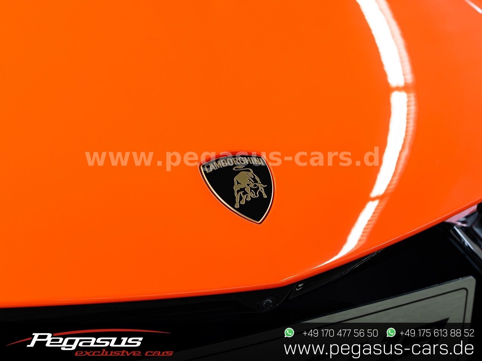 LAMBORGHINI Revuelto - 11