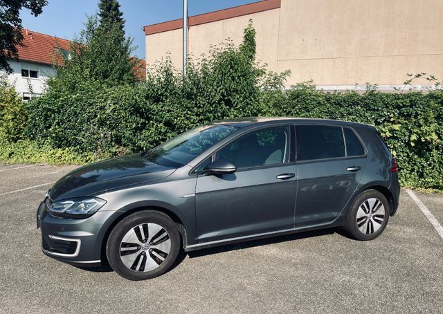 Volkswagen Golf e-Golf e-Golf