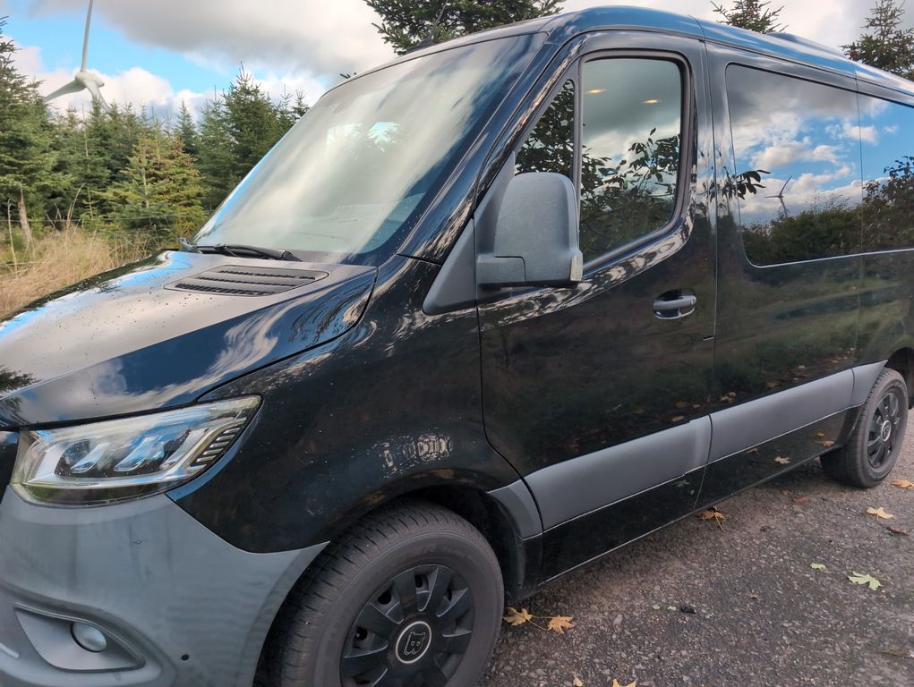 Image of Mercedes-Benz Sprinter