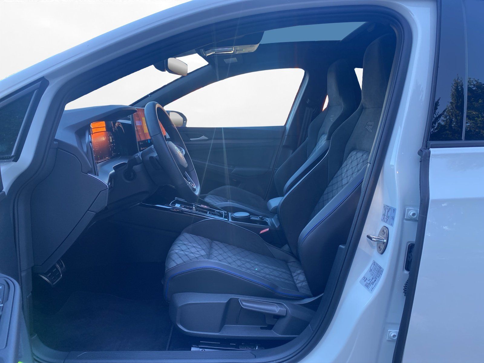 Volkswagen Golf - Bild 8