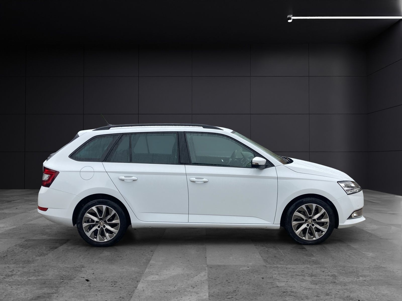 Fahrzeugabbildung SKODA Fabia Combi TSI Best-of DSG Navi Climatronic GRA