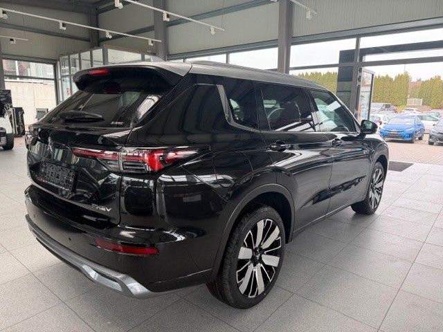 Mitsubishi Plug-in Hybrid Outlander - Bild 9