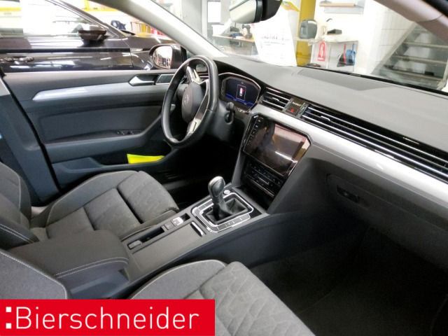 Volkswagen Passat Variant - Bild 3
