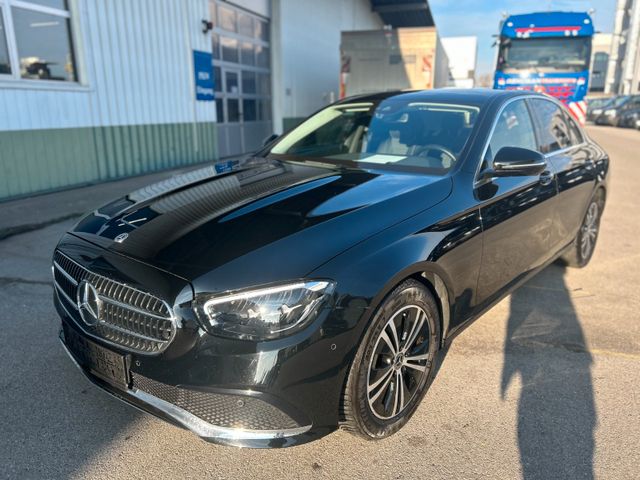 Mercedes-Benz E 220d 4M AVATANTGARDE*BURMESTER*KAMERA*AMBIENTE