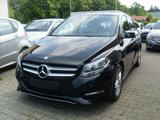 Mercedes-Benz B 180  Style  Aktiver Park-Assistent - Mercedes-Benz B 180 Gebrauchtwagen in Berlin