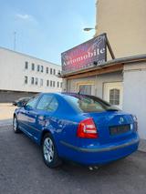 Skoda Octavia Lim. Ambiente - Skoda Octavia aus 2008 mit Diesel-Antrieb