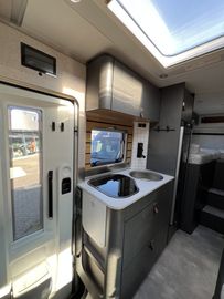HYMER  ERIBA  HYMERCAR ML-T CrossOver 570 sofortDeltaAHKSHZ