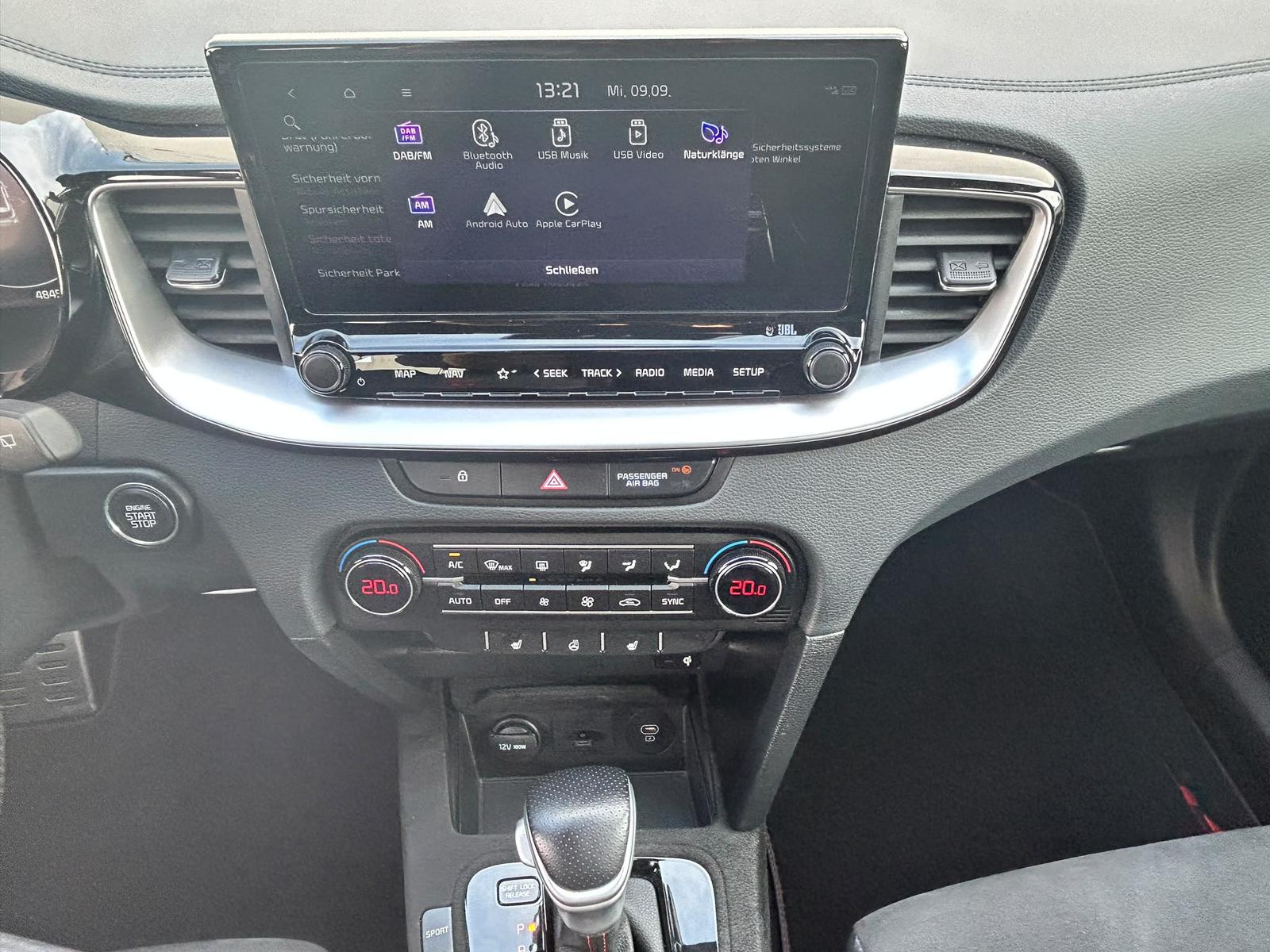 Kia Ceed GT 2.HD|AKPRAPOVIC|4xSHZ|KAMERA|18"|DIGITAL