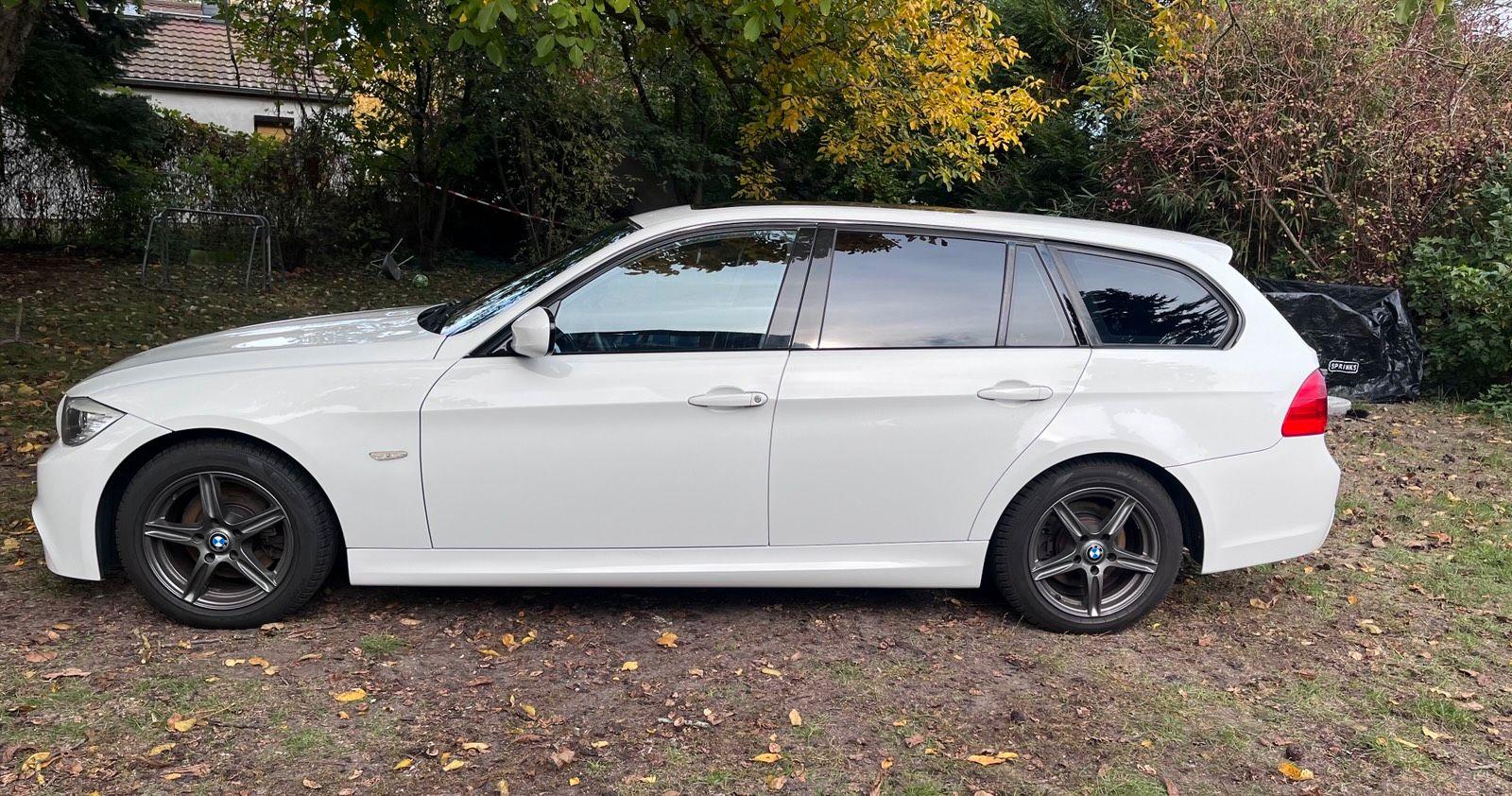 BMW 320 2009 — photo 10