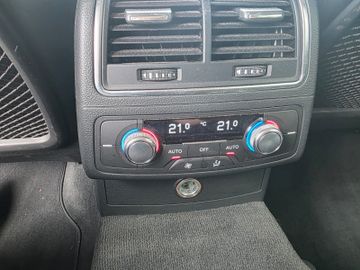 Audi A6 - 12