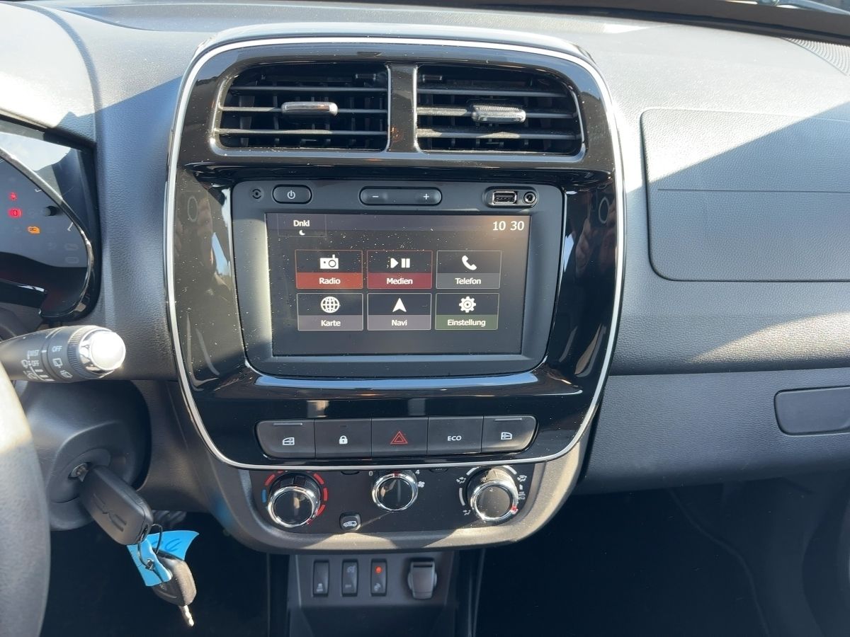 Fahrzeugabbildung Dacia Spring Essential 45 CCS Kamera