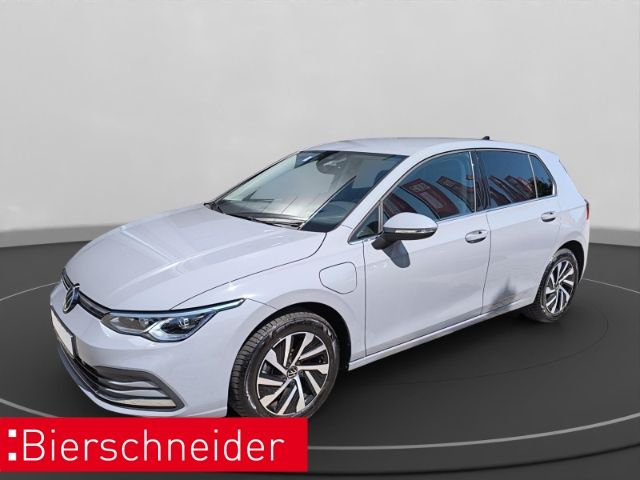 Volkswagen Golf 8 1.4 TSI DSG e-Hybrid NAVI AHK LED HEAD UP