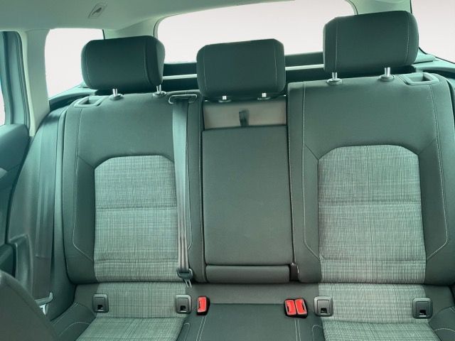 Volkswagen Passat Variant - Bild 13