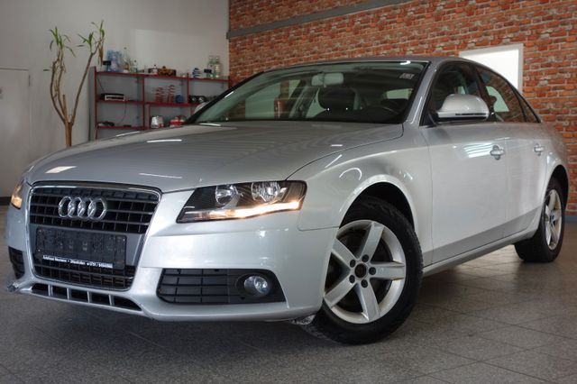 Audi A4 Lim.-B8-Attraction-1.8T-PDC-Tempomat-SHZ-Alu