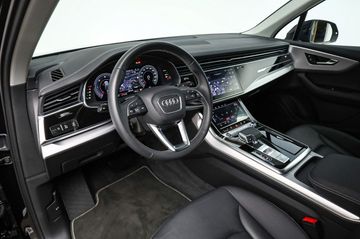 Audi Q7 - 9