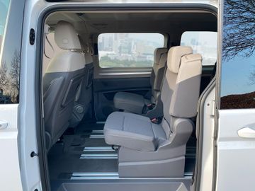 Volkswagen T7 Multivan 2.0TDI DSG Edition CarPlay RFK SHZ