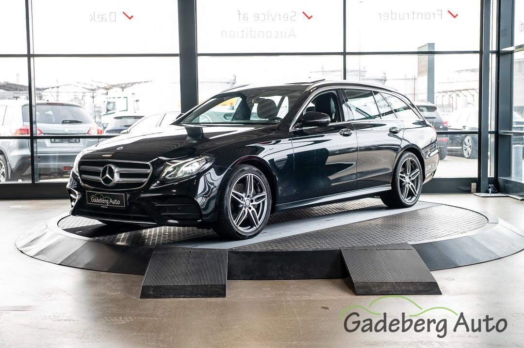 Mercedes-Benz E 220 AMG/LUFT/EL.SITZ/SCHEIBEDACH/19"