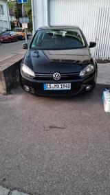 Volkswagen Golf 1.6 TDI BlueMotion. Omas Auto - Volkswagen Golf aus 2011: Bluemotion