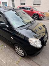 Kia Picanto schwarz - Kia aus 2001