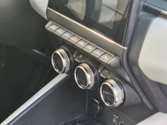 Fahrzeugabbildung Captur II Edition One E-TECH PLUG-IN 160 EDC SCH