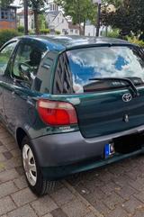 Toyota Yaris 1.0  - Toyota Yaris: Grün
