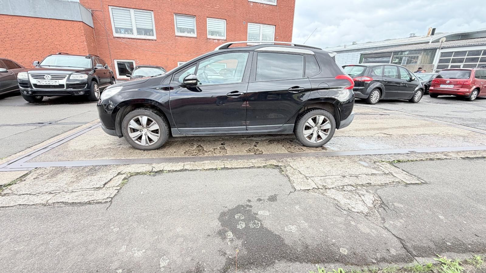 Peugeot 2008 Active(HU-AU NEU)