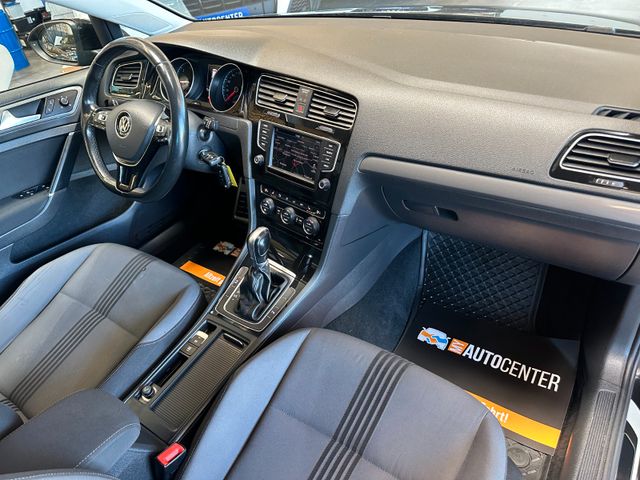 Volkswagen Golf VII Lim. Allstar BMT *Navi*