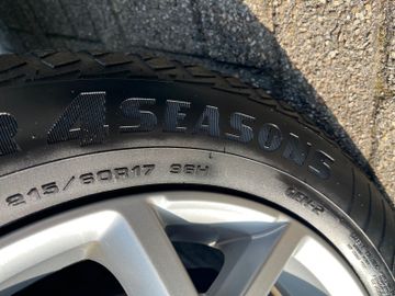 Renault Kadjar Limited 1,3 TCE mit DeLuxe Paket