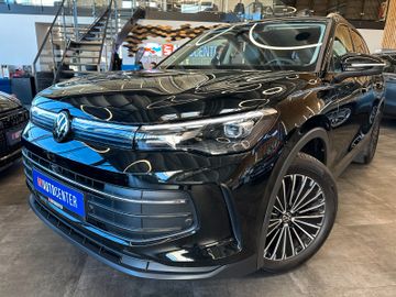 Volkswagen Tiguan *1-HAND*360°*LKHZ*ACC*LED*3-ZONEN*NAVI*