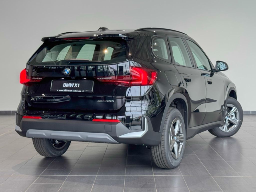 BMW X1 sDrive20i SHZ+RFK+Shadow-Line+LED+Navi+DAB imagem 3