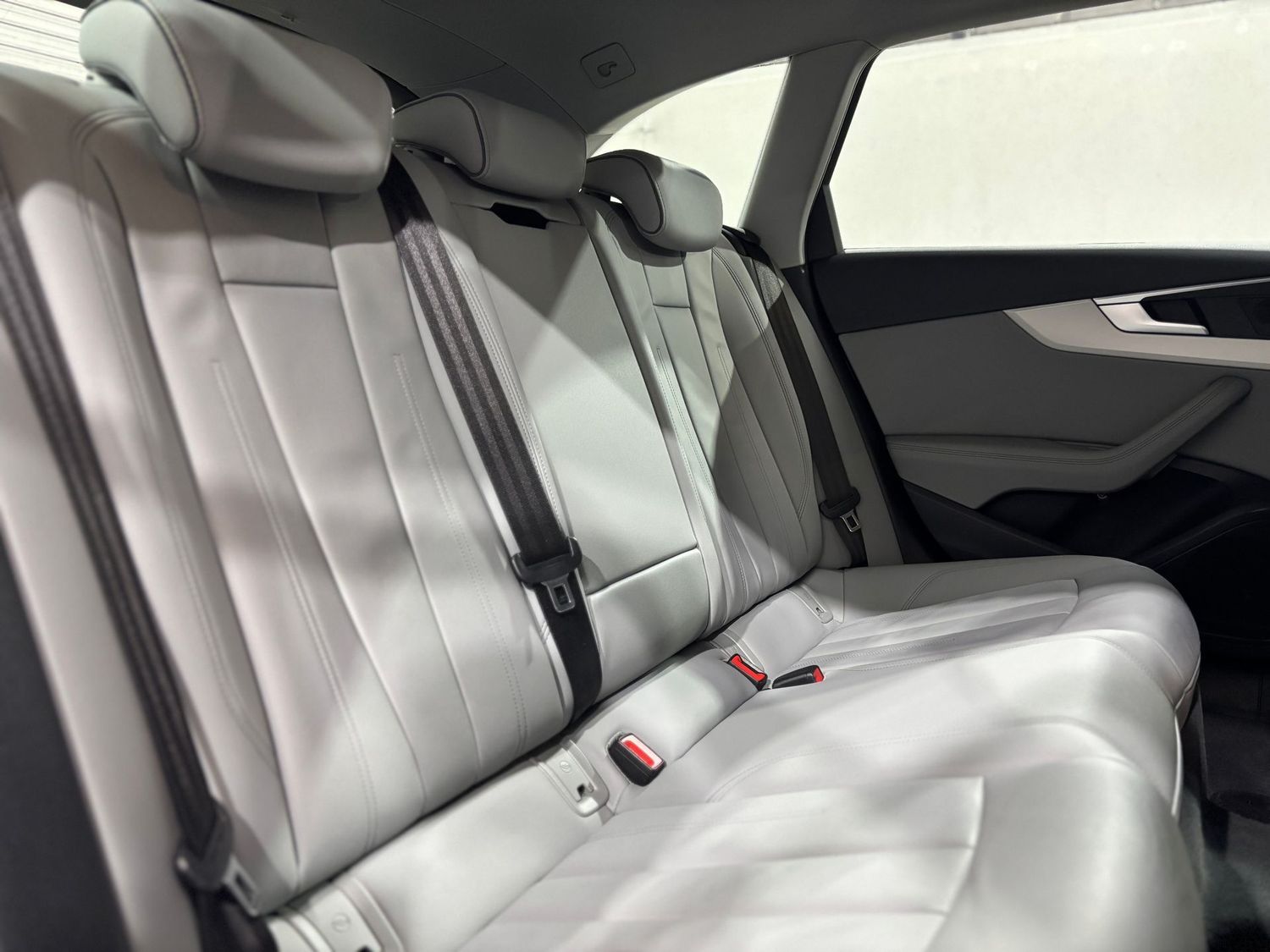 Fahrzeugabbildung Audi A4 allroad 40TDI quattro Stronic#Leder#Navi#StHz