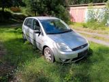 Ford fiesta 1,4 Benzin euro4 2002 wenig Ki... - Ford Fiesta aus 2002: 1.4