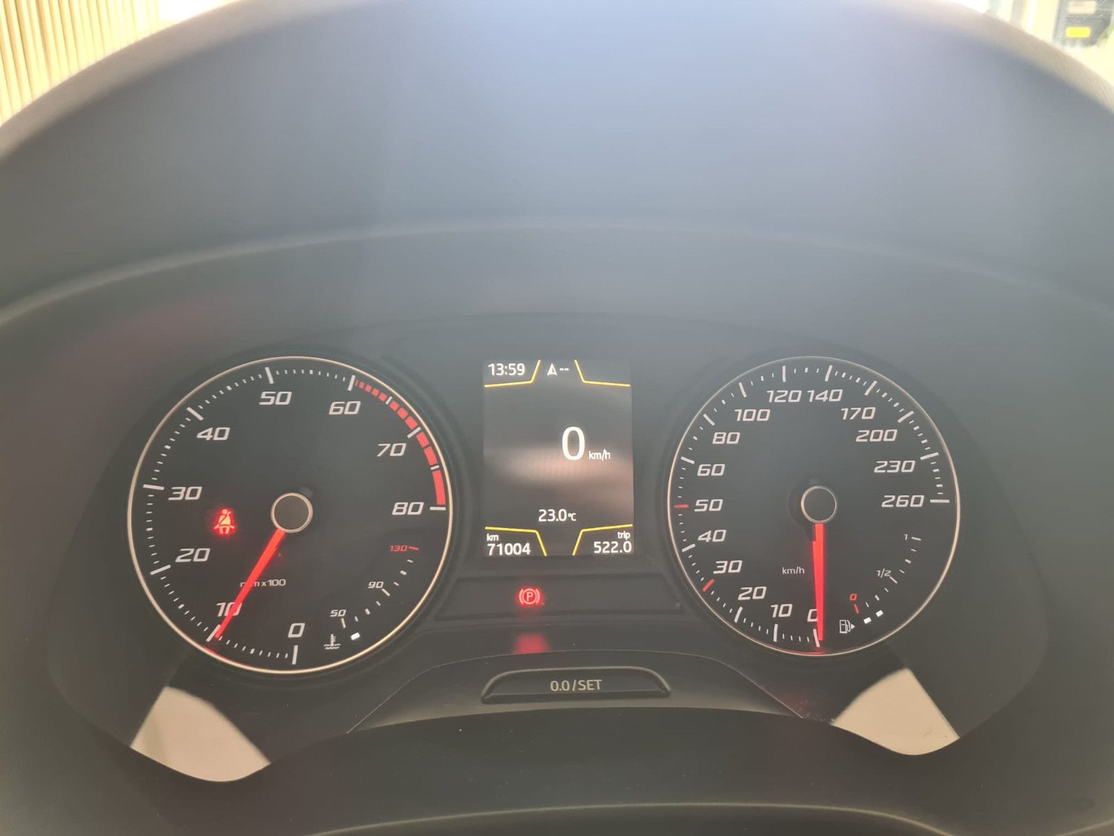 Fahrzeugabbildung SEAT Leon Style / 1. HAND / SCHEKCHEFT / GARANTIE