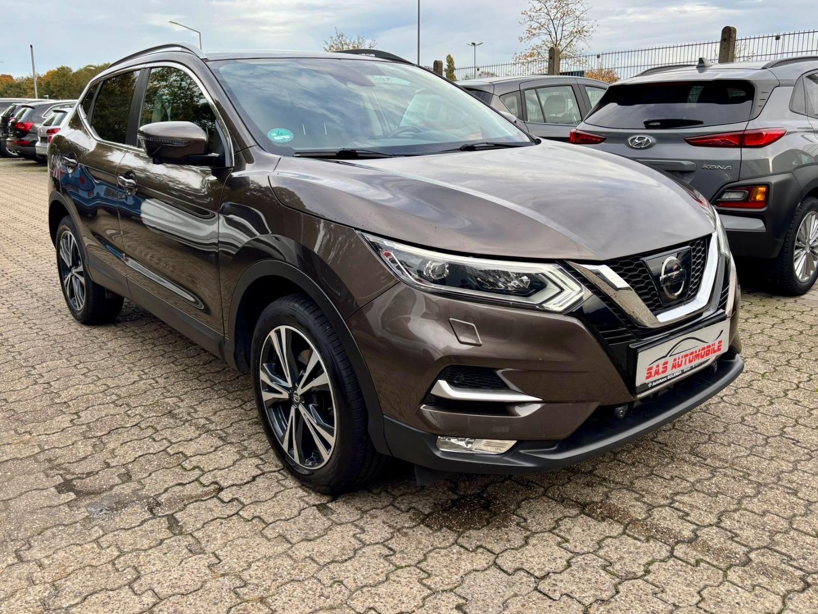 Nissan Qashqai N-Connecta/ Top gepflegt