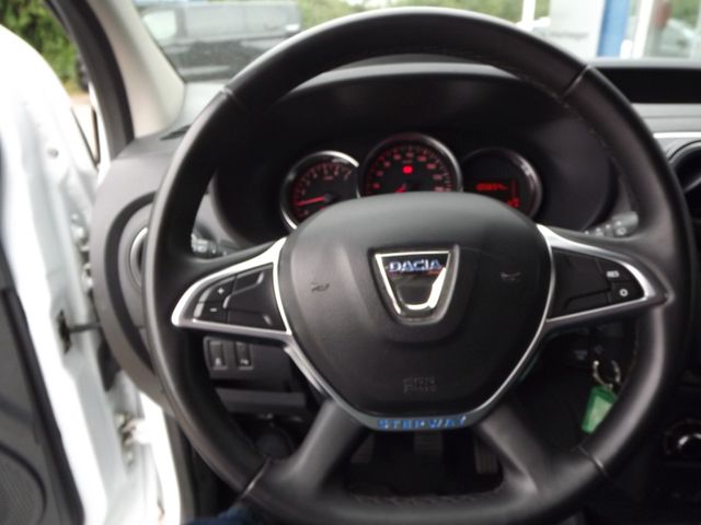 Dokker Stepway*SHZ*Klima*AHK