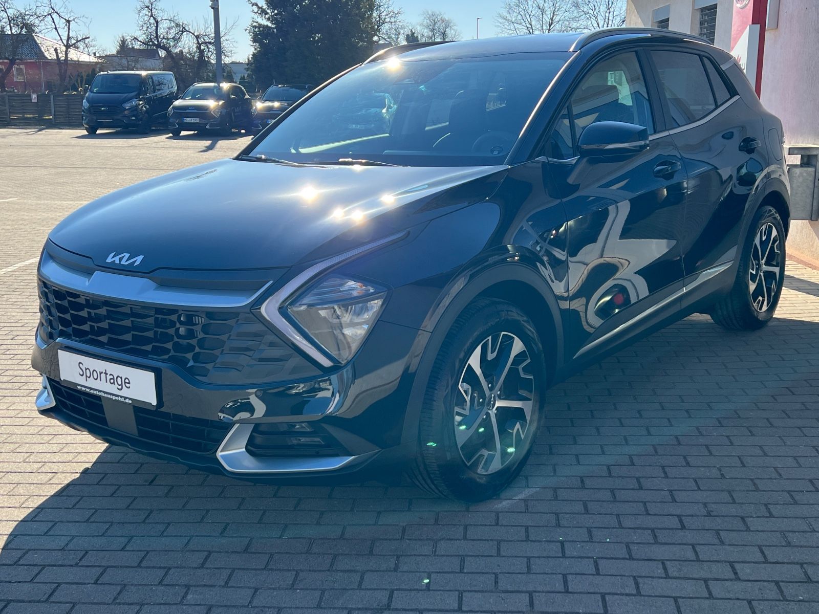 Fahrzeugabbildung Kia SPORTAGE 1.6T 48V 2WD DCT ULTIMATE EDITION