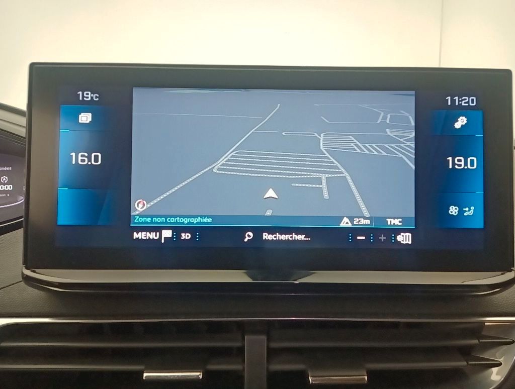 Fahrzeugabbildung Peugeot 5008 Allure Pack 1.5D LED/NAVI/AHK/PDC/R´CAM