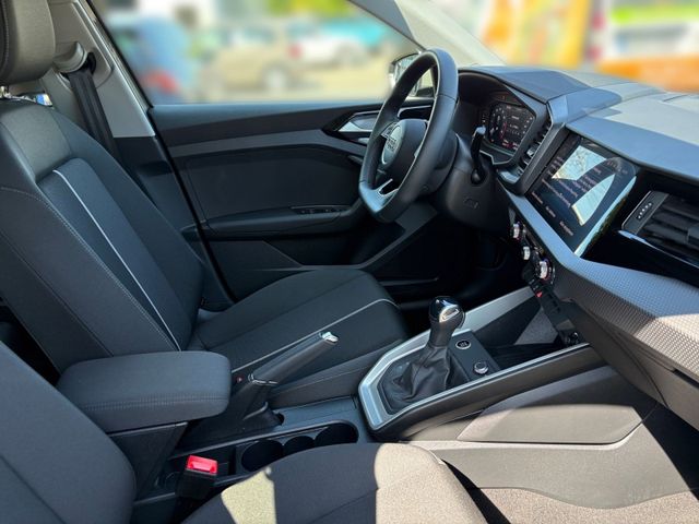 A1 Sportback 25 TFSI S-LINE NAVI+DCP+ACC+EPH+DAB