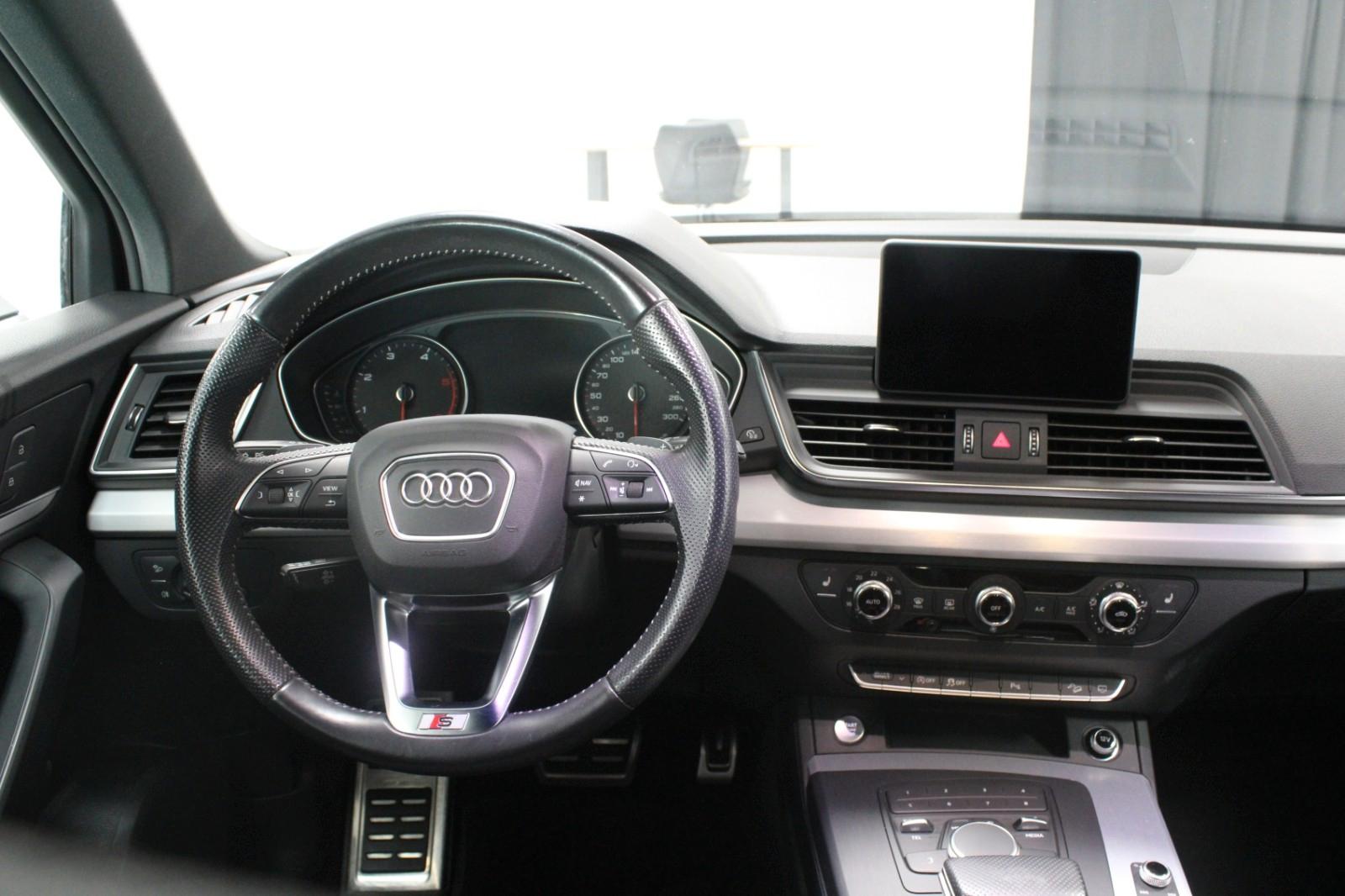 Audi Q5 40 TDI Quattro/3xS-Line/Sport