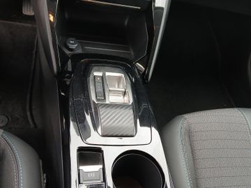 Peugeot 208 e- Allure Elektromotor 136 e- Kam.+KeyLess