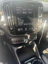 Volvo XC40 B3 Plus Bright DCT Plus Bright - Volvo XC40 in Mönchengladbach