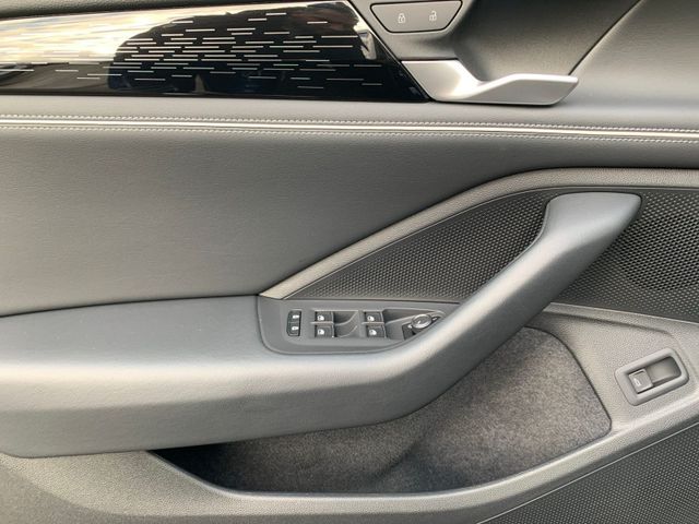 Passat Variant 2.0 TDI DSG ELEGANCE AHK+IQ.LIGHT