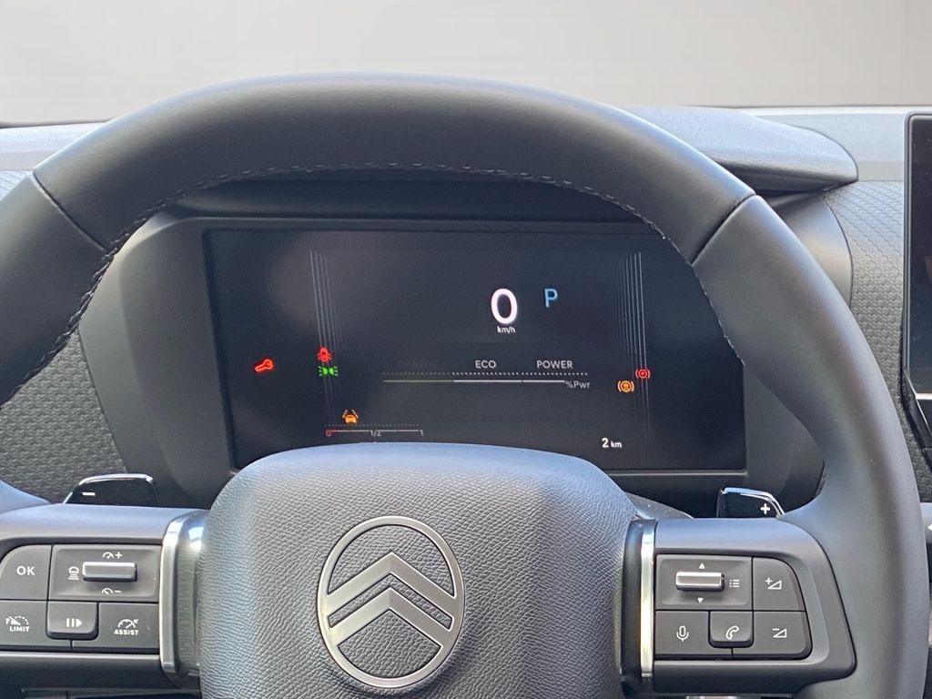 Fahrzeugabbildung Citroën C4 Hybrid 136 ë-DSC6 MAX + Techno/Winter Paket