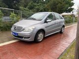 Mercedes-Benz B 170 B -Klasse B 170 Automatik - Mercedes-Benz B 170 mit Benzin-Antrieb: Navigationssystem, Limousine